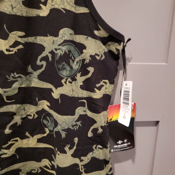 TORRID Jurassic Park Mini Foxy Cami Dress Size 2 - Picture 9 of 17